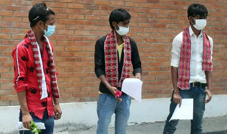 कोरोना ‘रेड जोन’ नरैनापुरका ३ संक्रमित निको भएर घर फर्के