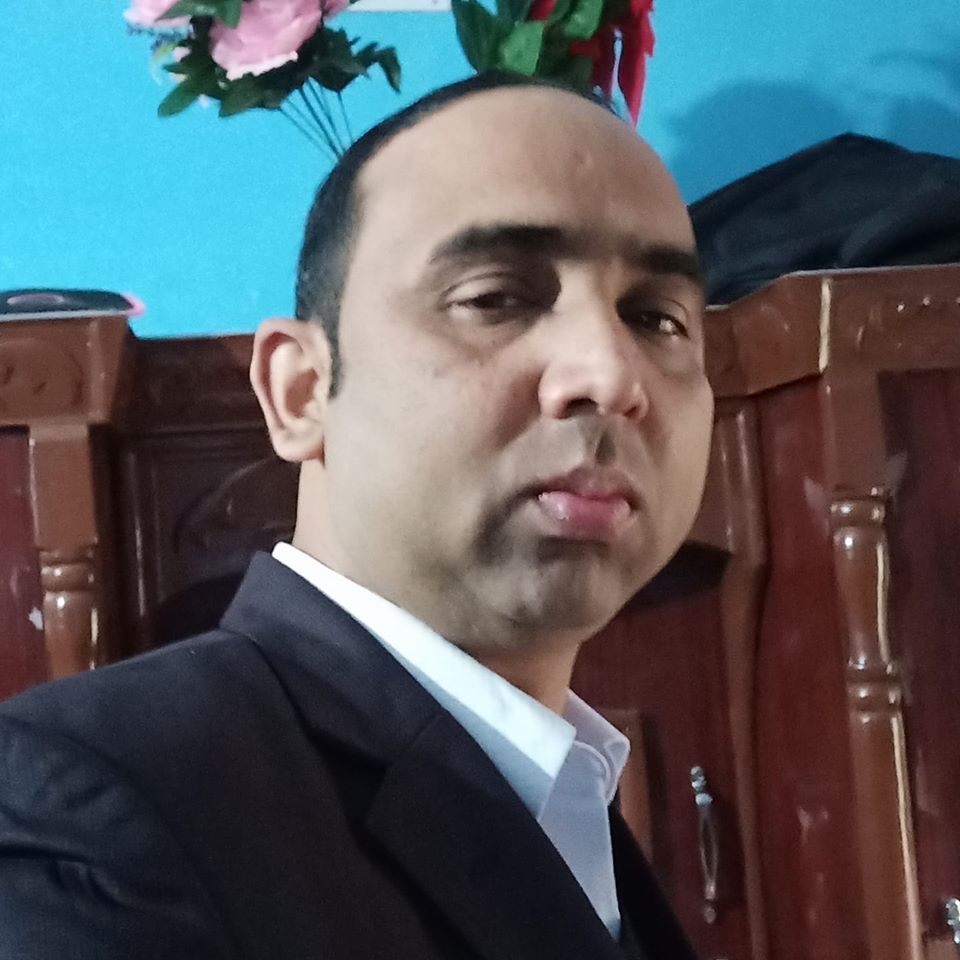 स्वास्थ्यकर्मीमाथि प्रहरीको अभद्र व्यवहार