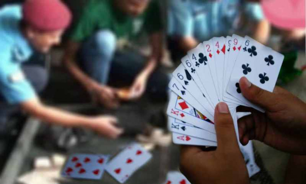 ९ लाख नगदसहित ७ जुवाडे पक्राउ