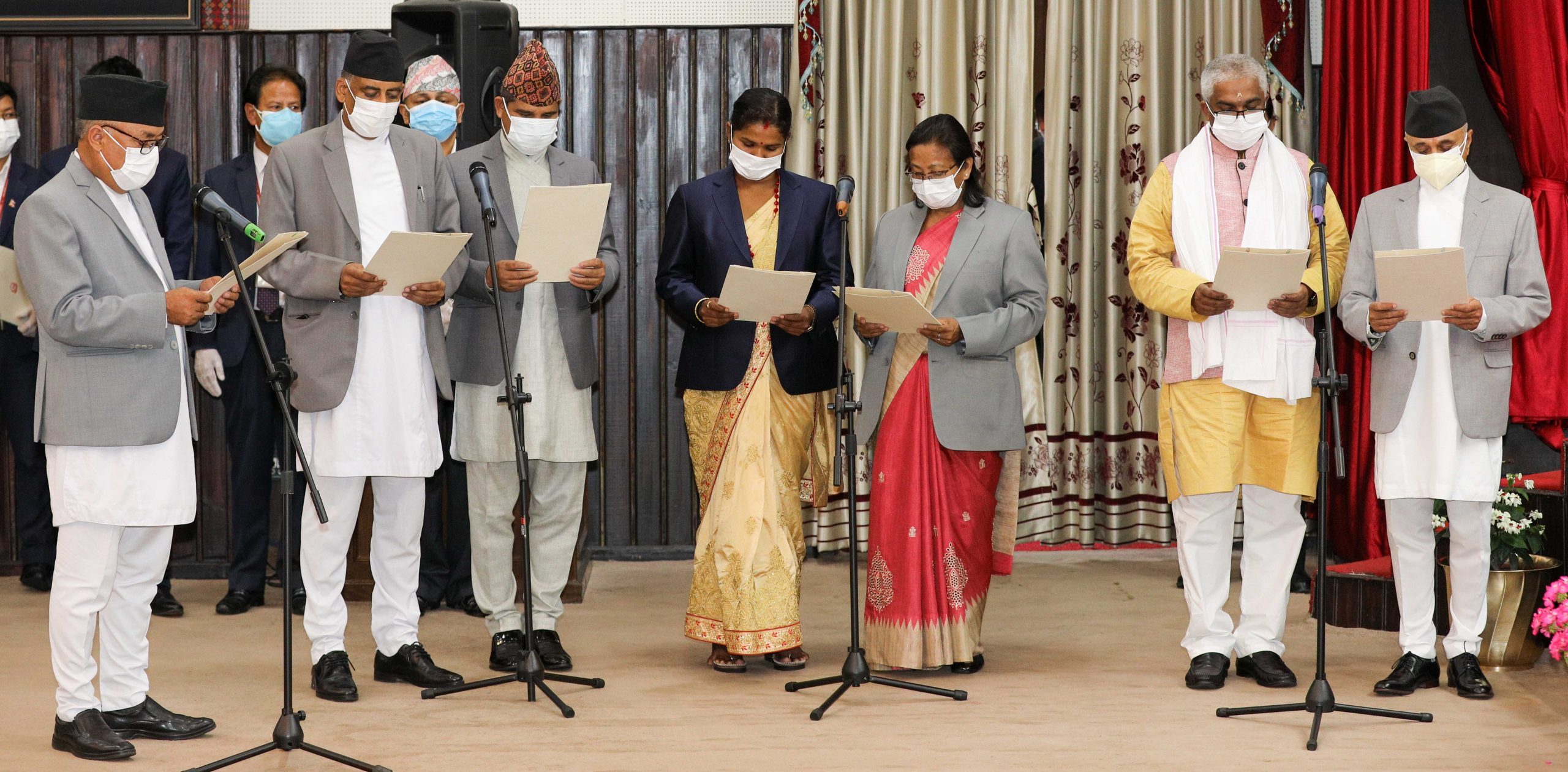 मन्त्रिपरिषद् पूर्णता : थपिए ७ मन्त्री र १ राज्यमन्त्री