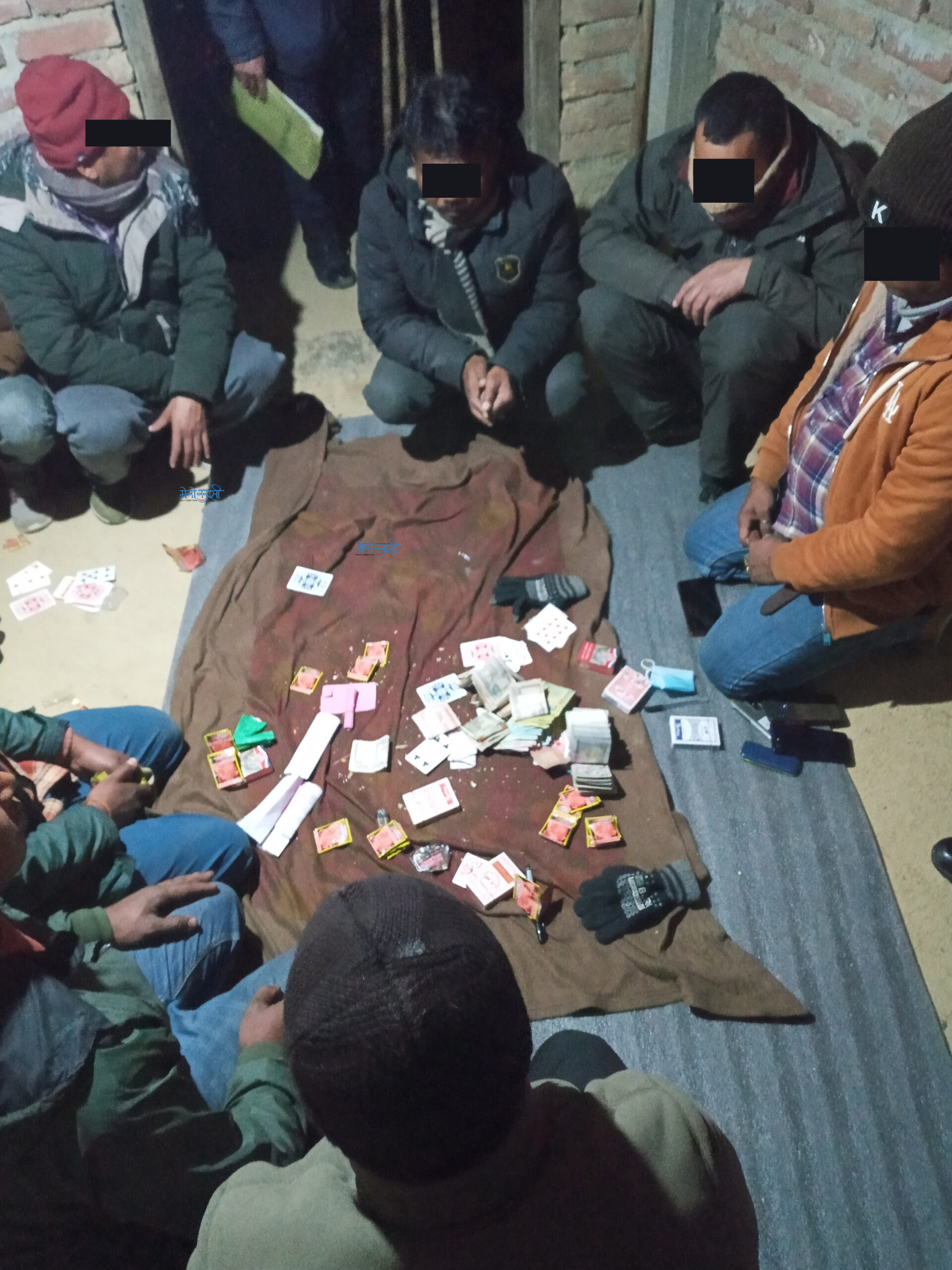 बर्दियामा नगद १ लाख ८२ हजारसहित १० जुवाडे पक्राउ