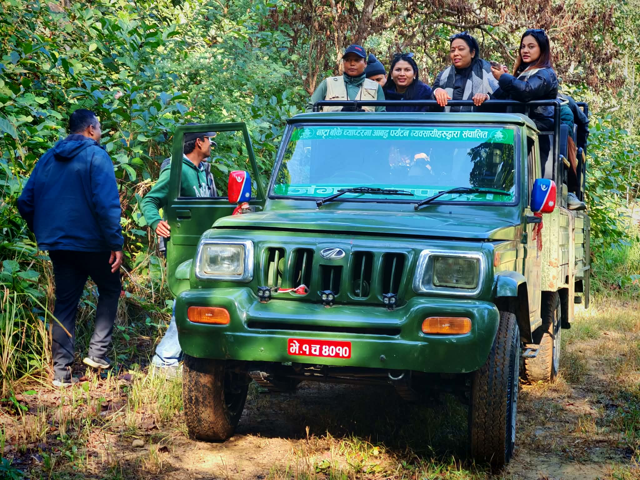 बाँके निकुञ्जमा जीप सवारी प्रबर्द्धन अभियानमा नाट्टा